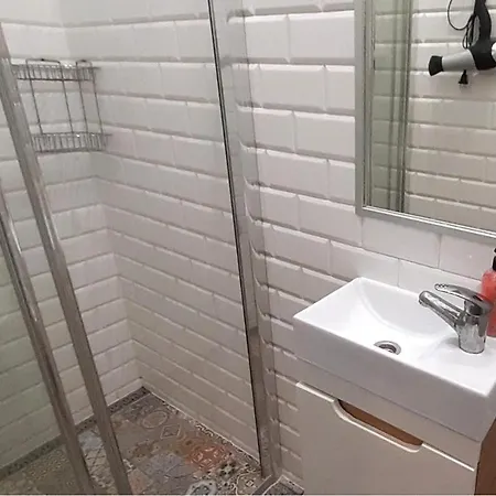 Apartament Z Klimatem W Centrum Legnicy Apartment *