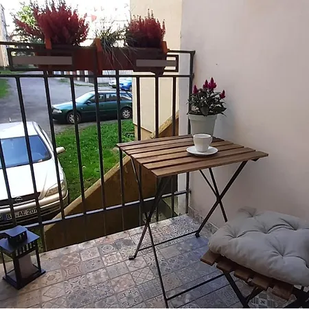 Apartament Z Klimatem W Centrum Legnicy Apartment